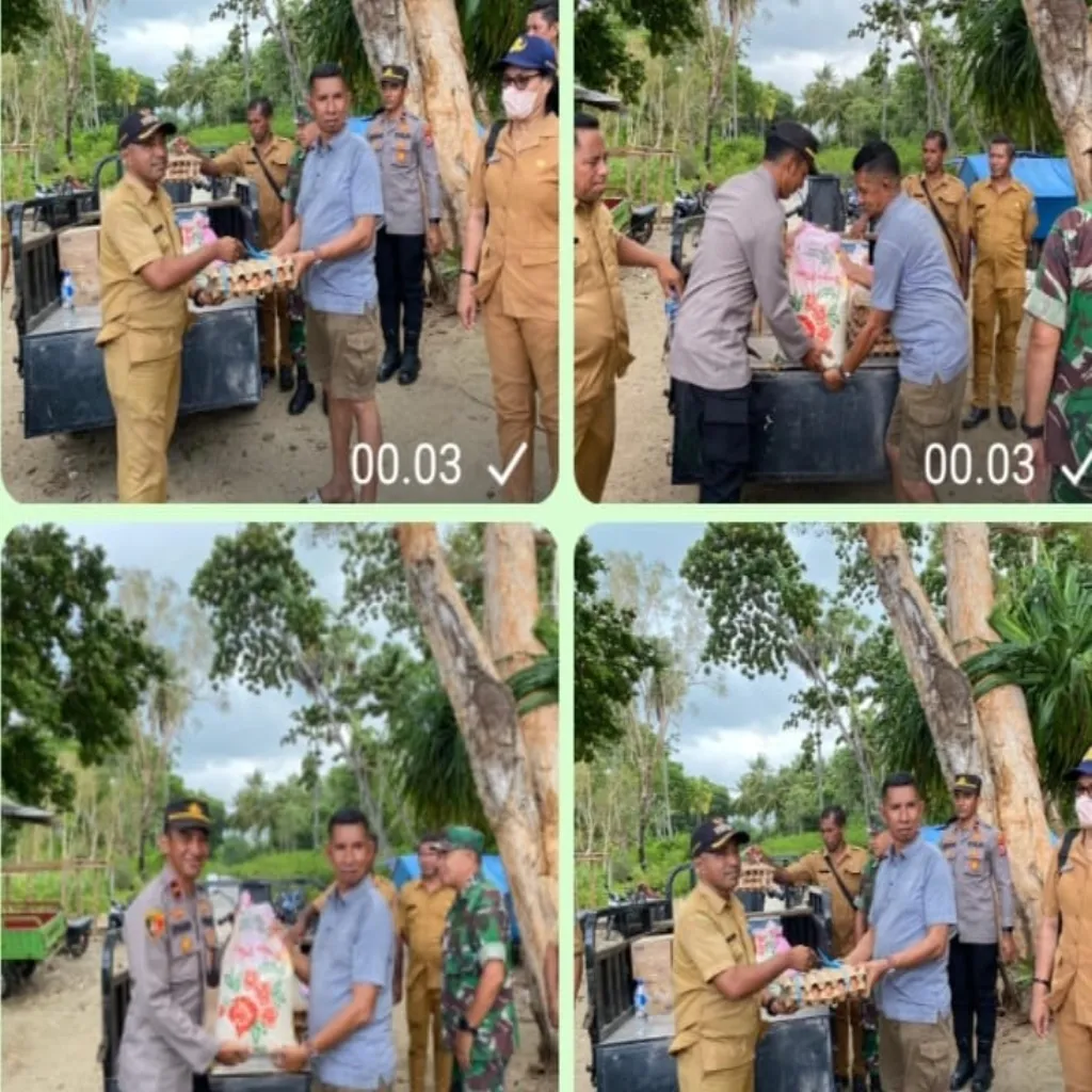 Kapolsek Tepa Bersama Forkopimcam Salurkan Bantuan Sembako Kepada Penumpang KM Sabuk Nusantara 34